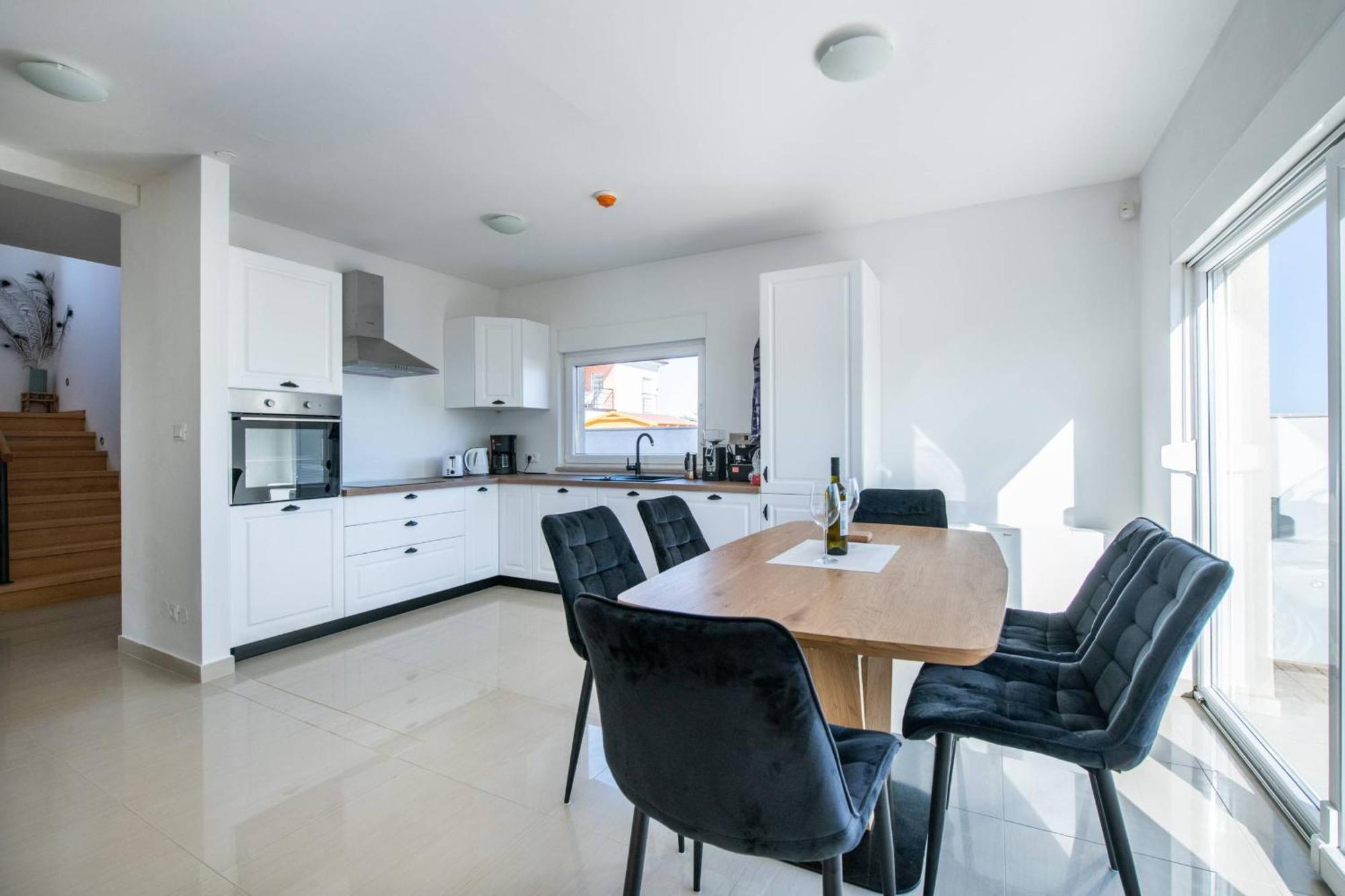 וודניאן Villa Brionika Mit Pool מראה חיצוני תמונה